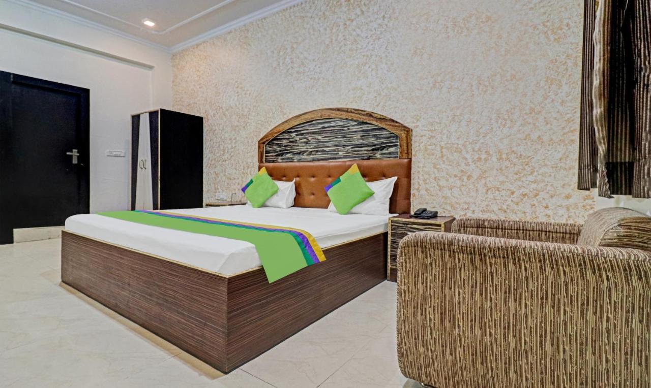 Treebo Trend Radha Palace Матхура Екстер'єр фото